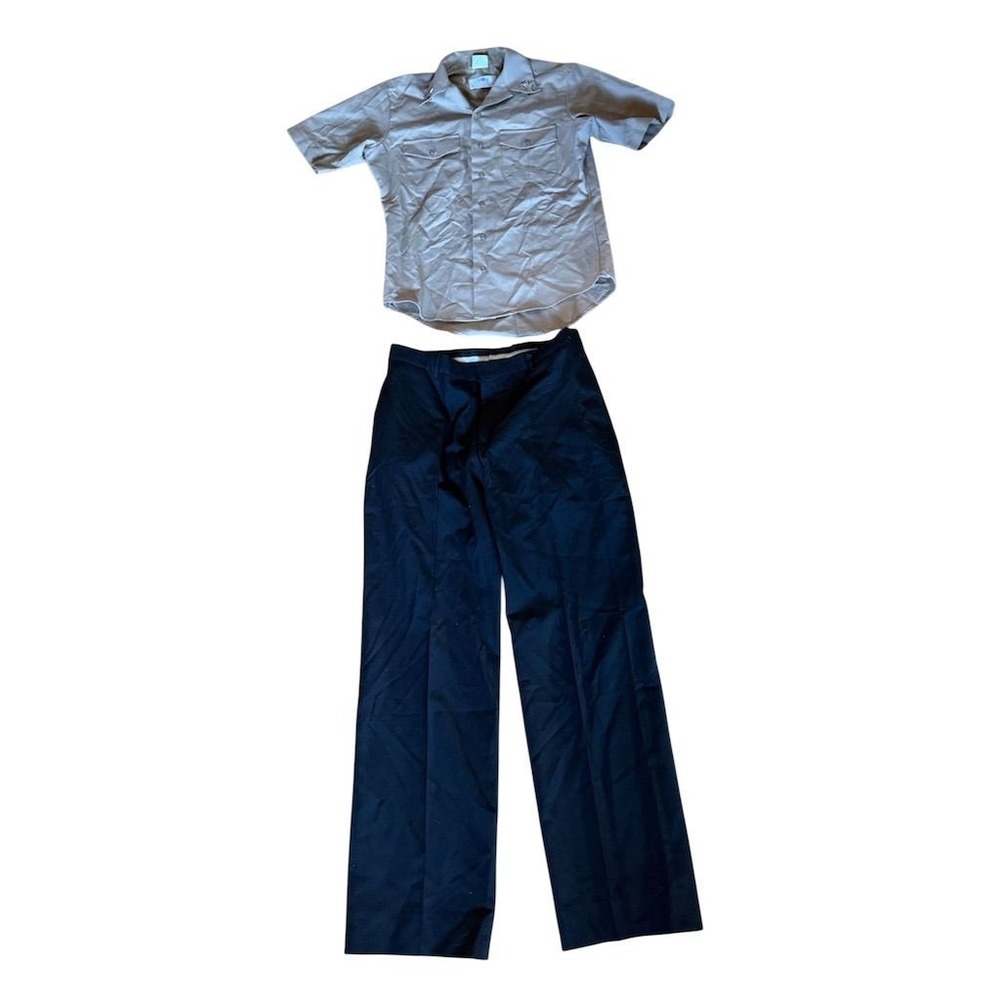 Men's Navy 2 Piece Suit Set Size‎ M Formal Wide-Leg uniform 32x32 peanut butter